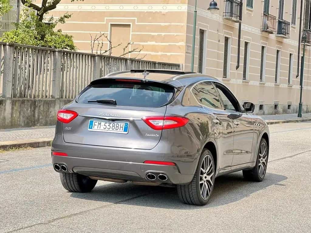 Maserati Levante V6 430 CV S AWD Granlusso 10/2017-photo-3