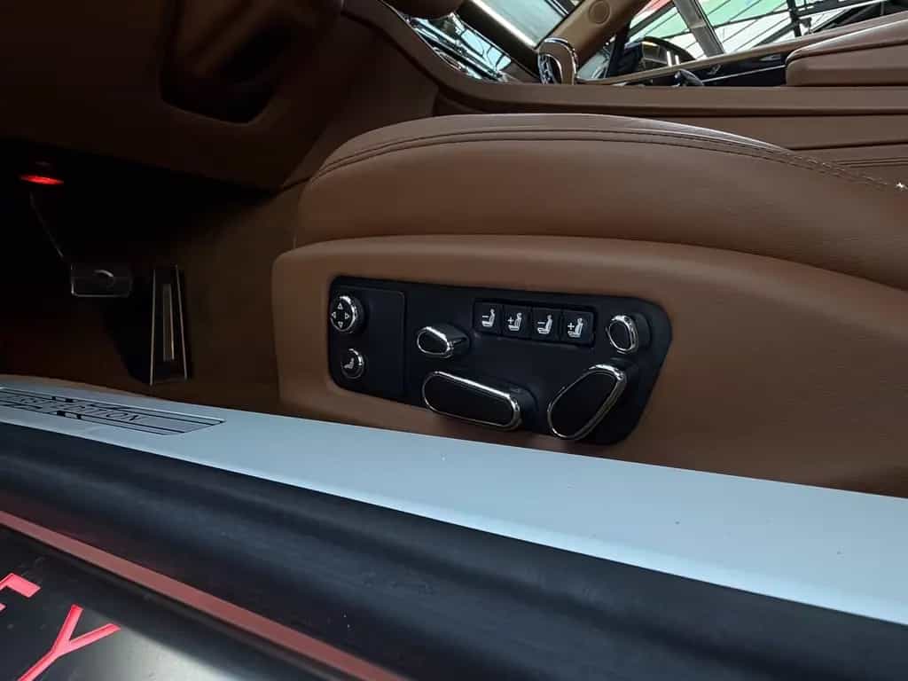 Bentley Continental GTC W12 CARBON / MULLINER /ALL BLACK 11/2019-photo-29