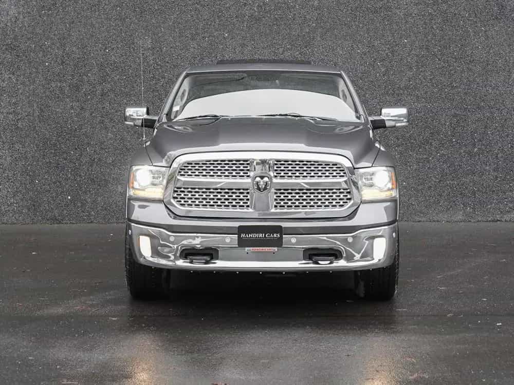 Dodge 2016 Laramie €20500 +200L LPG +ONE PIECE COVER 04/2016-photo-1