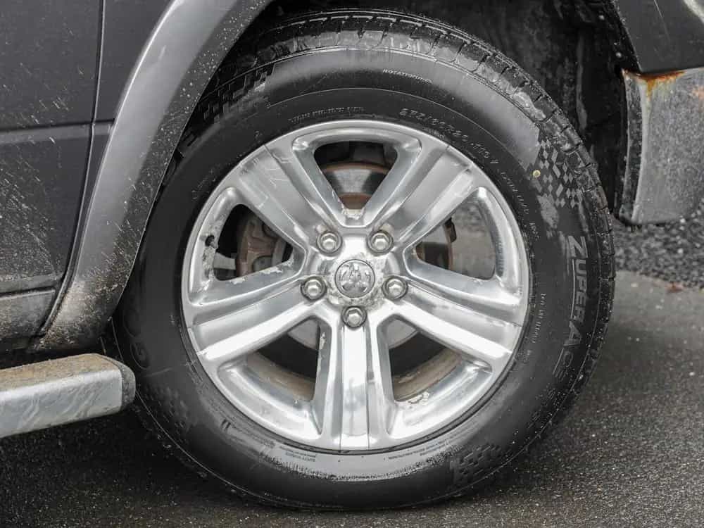 Dodge 2016 Laramie €20500 +200L LPG +ONE PIECE COVER 04/2016-photo-32