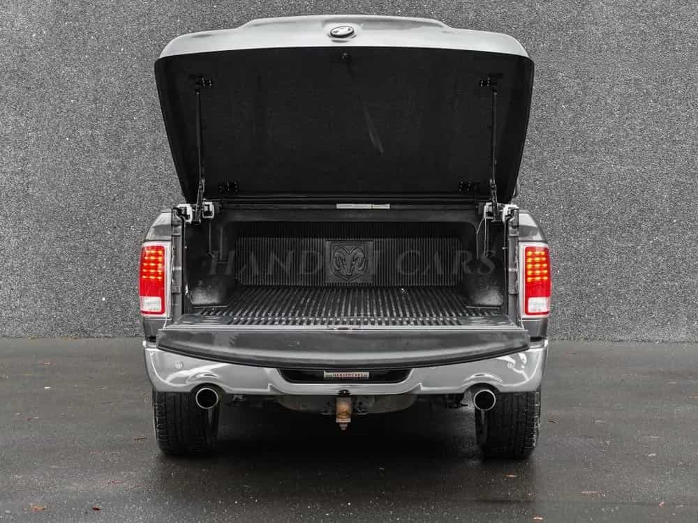 Dodge 2016 Laramie €20500 +200L LPG +ONE PIECE COVER 04/2016-photo-33