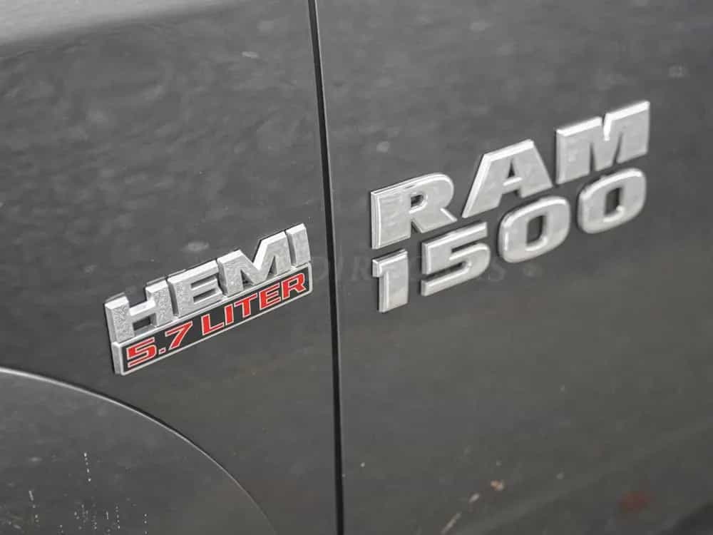 Dodge 2016 Laramie €20500 +200L LPG +ONE PIECE COVER 04/2016-photo-36