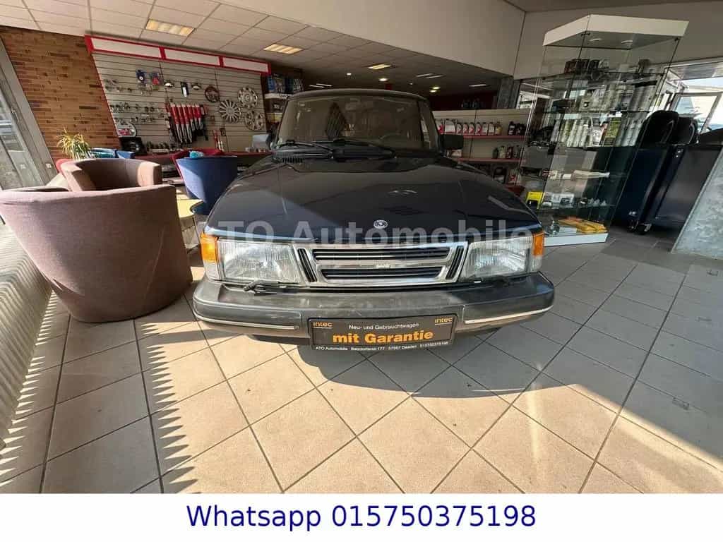 Saab 900 04/1989-photo-1