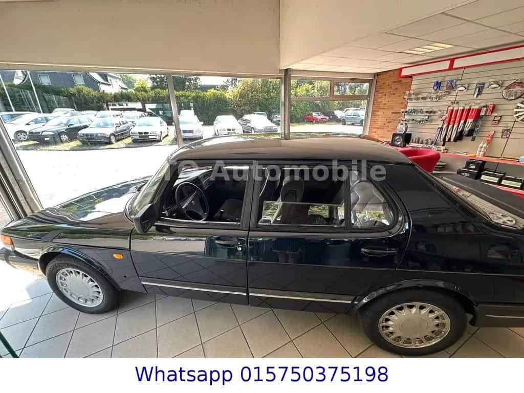 Saab 900 04/1989-photo-2