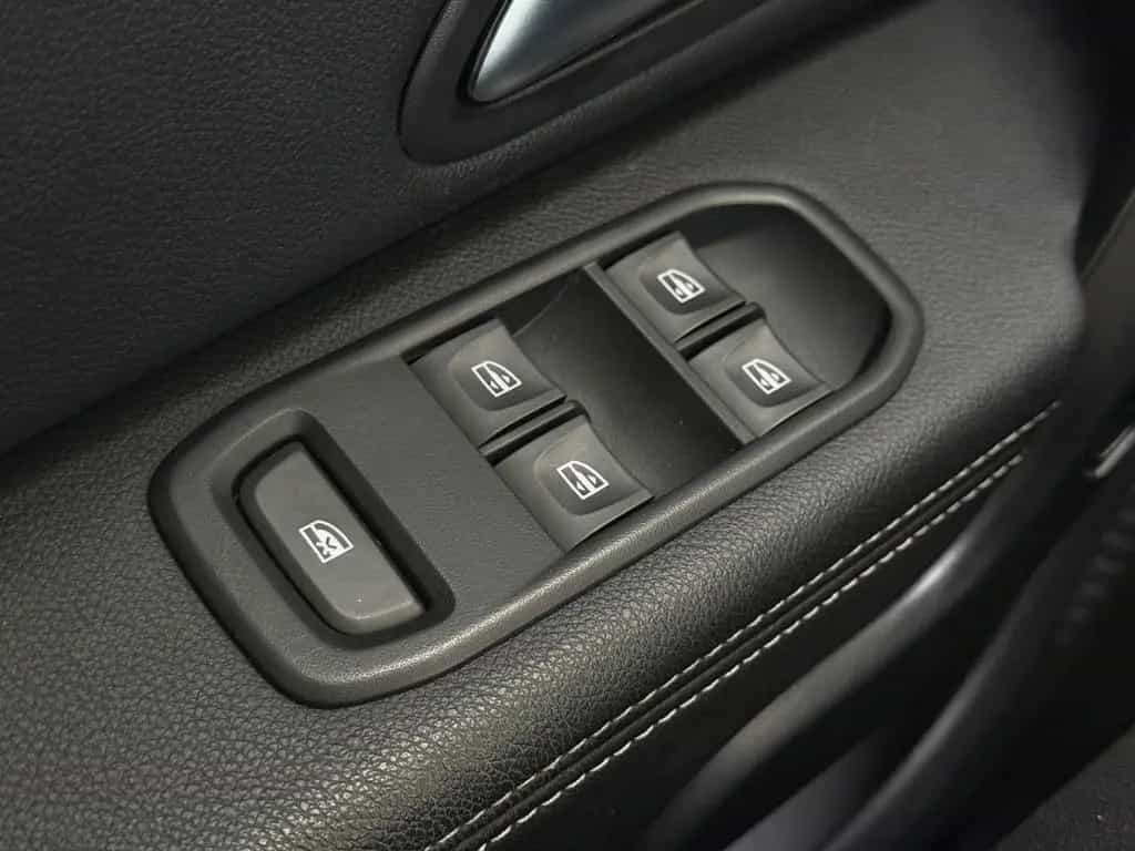 Dacia Duster II Prestige *HU/AU NEU*KLIMA*1-HAND* 03/2021-photo-27