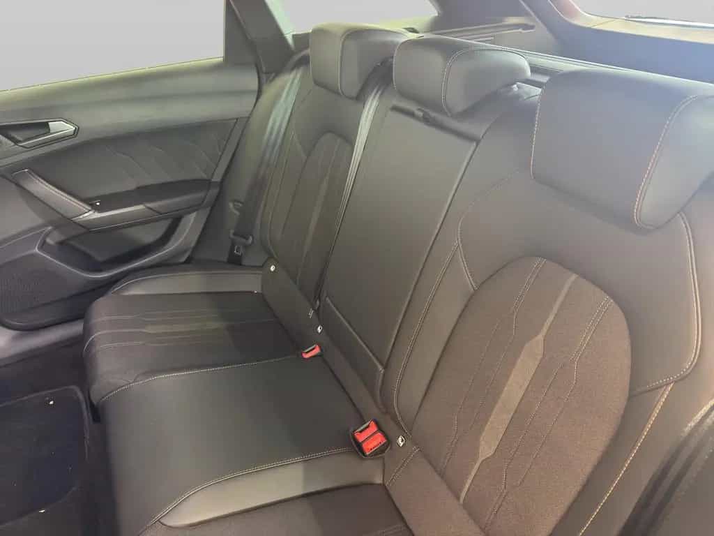 Cupra Leon SP 2.0 TSI DSG VZ LED NAVI ACC PARKASS SHZ 04/2024-photo-13