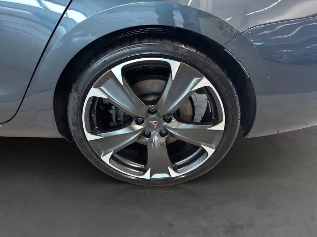 Cupra Leon SP 2.0 TSI DSG VZ LED NAVI ACC PARKASS SHZ 04/2024-photo-9