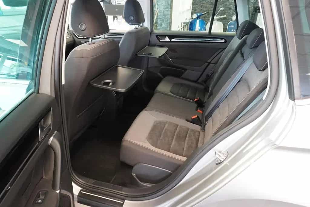 Volkswagen Golf Sportsvan VII Highline BMT/Xenon/Aluräder/N 05/2017-photo-15