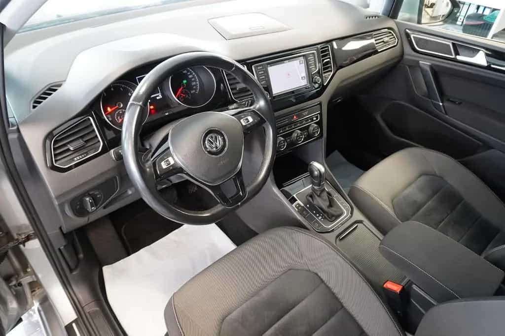 Volkswagen Golf Sportsvan VII Highline BMT/Xenon/Aluräder/N 05/2017-photo-24