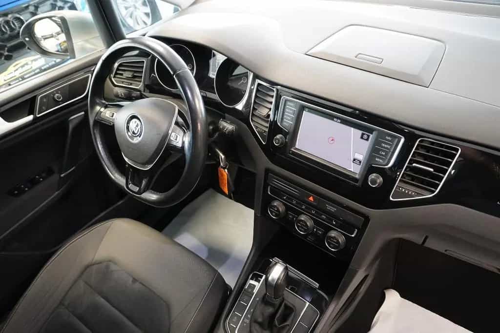 Volkswagen Golf Sportsvan VII Highline BMT/Xenon/Aluräder/N 05/2017-photo-38