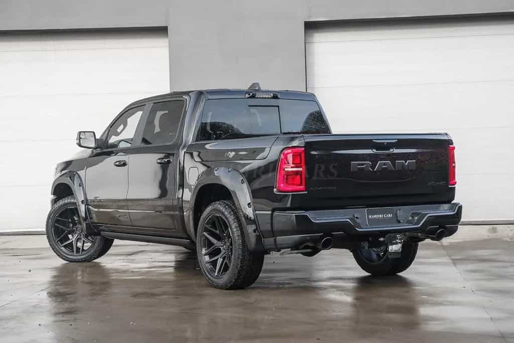Dodge 2025 Limited € 82590 +WIDEBODY (FLUX) +A79 LIMIT null-photo-8