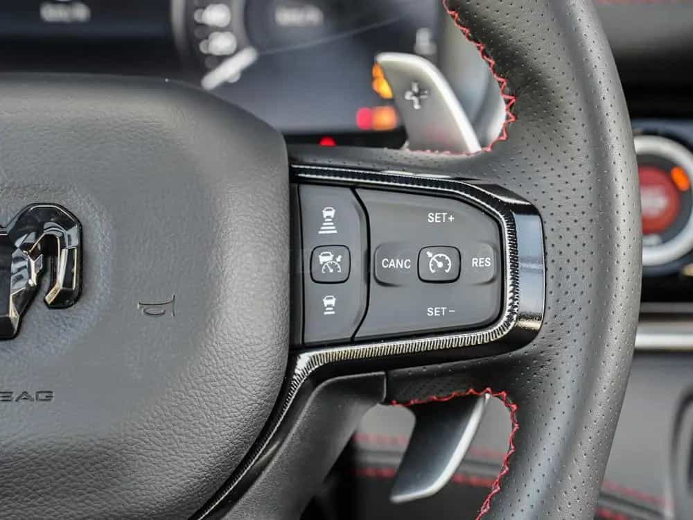 Dodge RAM 2025 RHO € 96500 +A6H RHO LEVEL 1 EQUIPMENT GROU null-photo-17