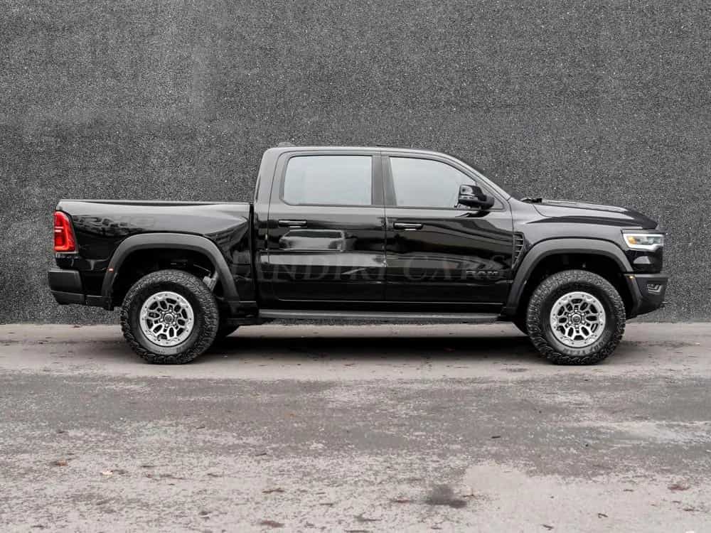 Dodge RAM 2025 RHO € 96500 +A6H RHO LEVEL 1 EQUIPMENT GROU null-photo-3