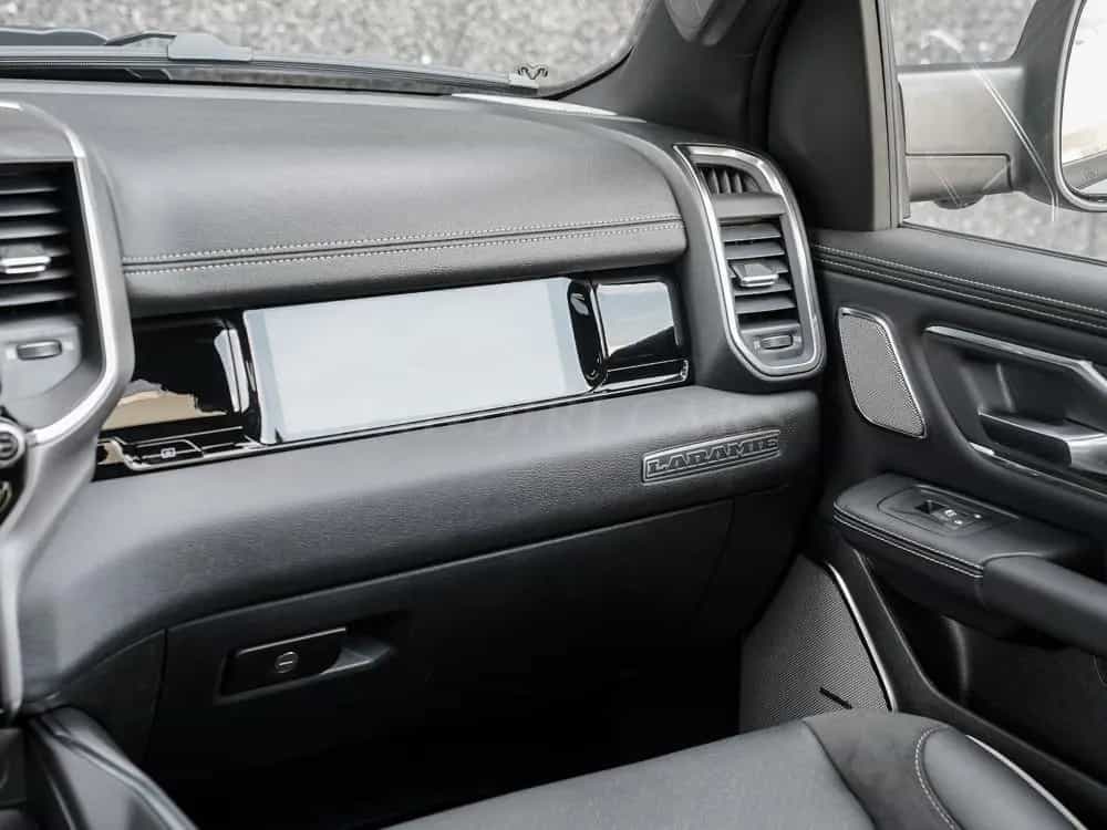 Dodge 2026 RAM 1500 Laramie !5.7L V8 HEMI! € 81900 null-photo-13