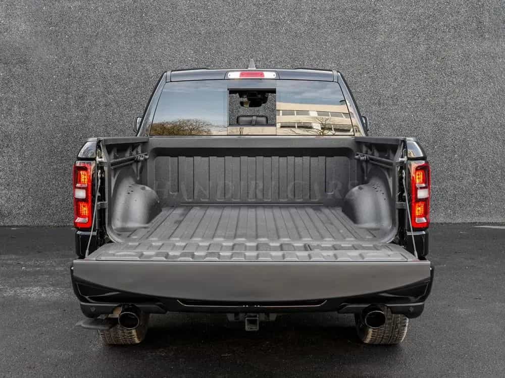 Dodge 2026 RAM 1500 Laramie !5.7L V8 HEMI! € 81900 null-photo-32