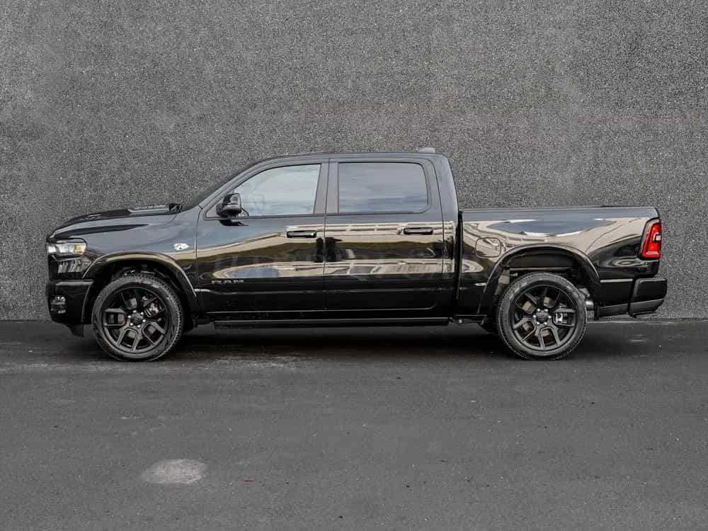 Dodge 2026 RAM 1500 Laramie !5.7L V8 HEMI! € 81900 null-photo-6