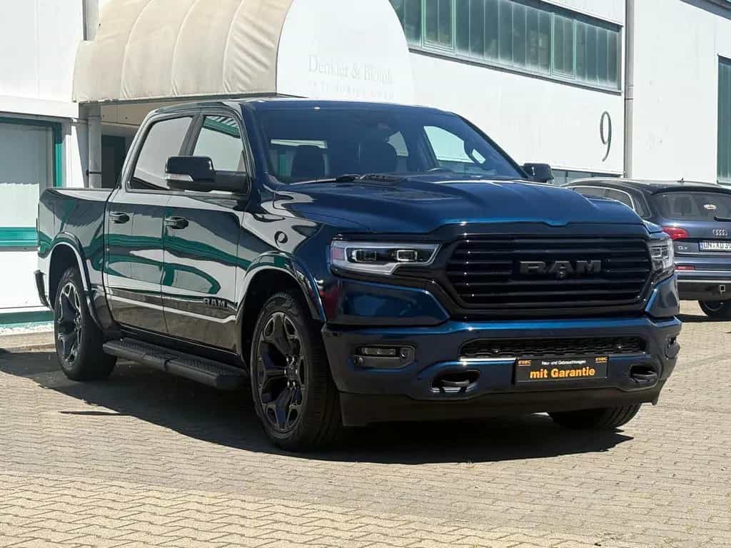 Dodge RAM 1500 5.7l Limited 4x4 CrewCab, Headup, Sound 10/2023-photo-10