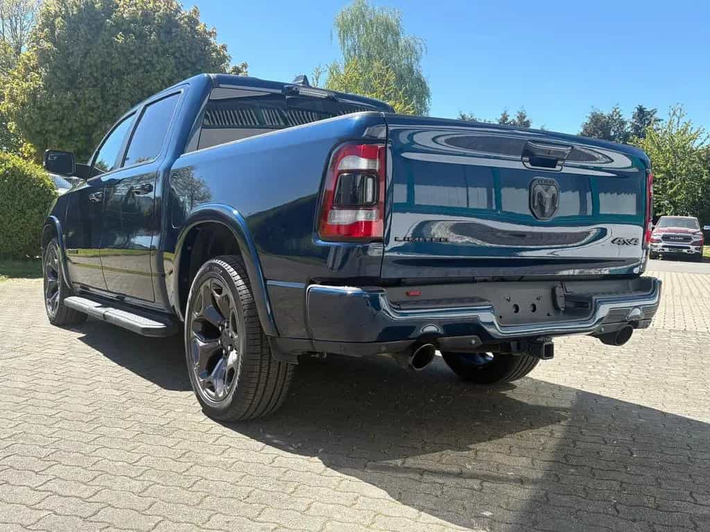 Dodge RAM 1500 5.7l Limited 4x4 CrewCab, Headup, Sound 10/2023-photo-13