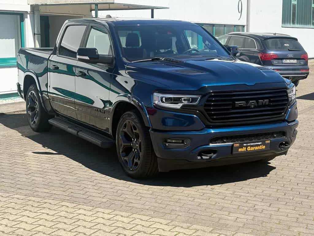 Dodge RAM 1500 5.7l Limited 4x4 CrewCab, Headup, Sound 10/2023-photo-9