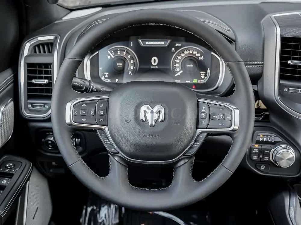Dodge 2026 RAM 1500 Laramie !5.7L V8 HEMI!€76700 null-photo-15