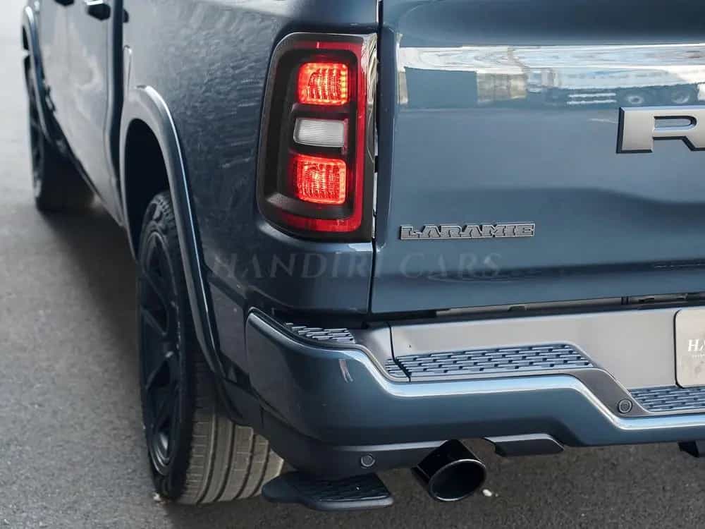 Dodge 2026 RAM 1500 Laramie !5.7L V8 HEMI!€76700 null-photo-35
