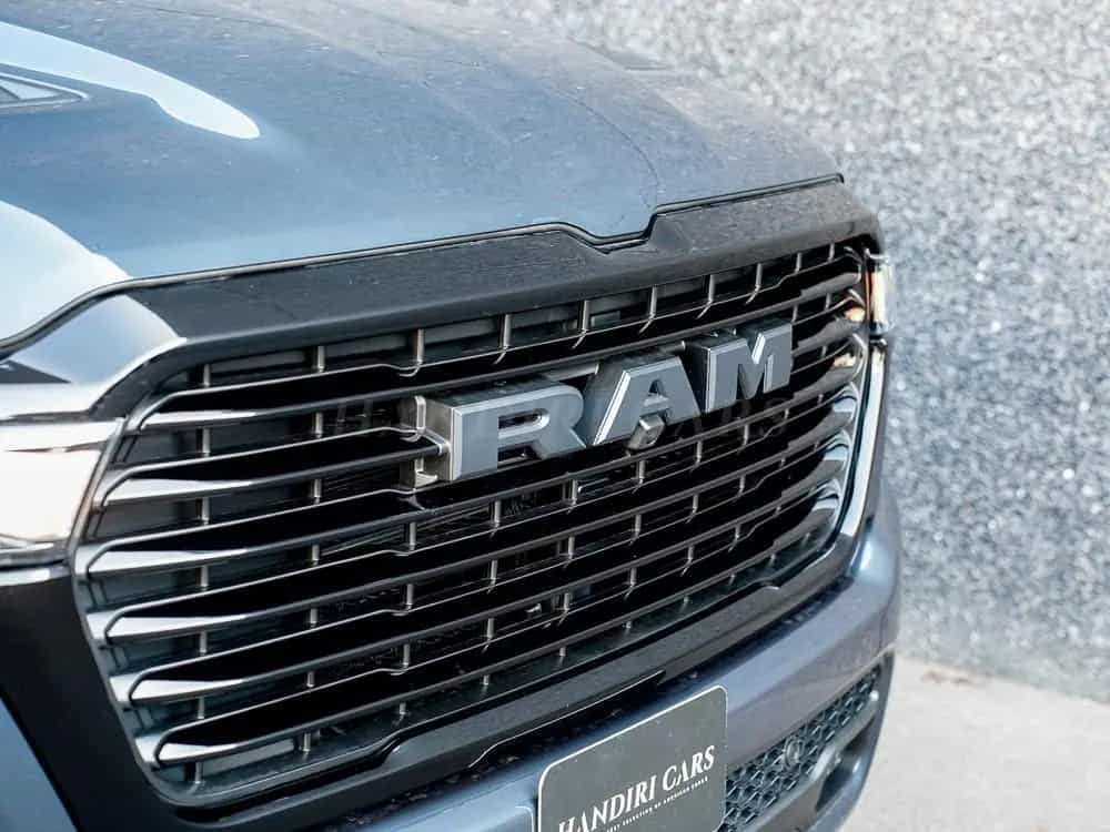 Dodge 2026 RAM 1500 Laramie !5.7L V8 HEMI!€76700 null-photo-39