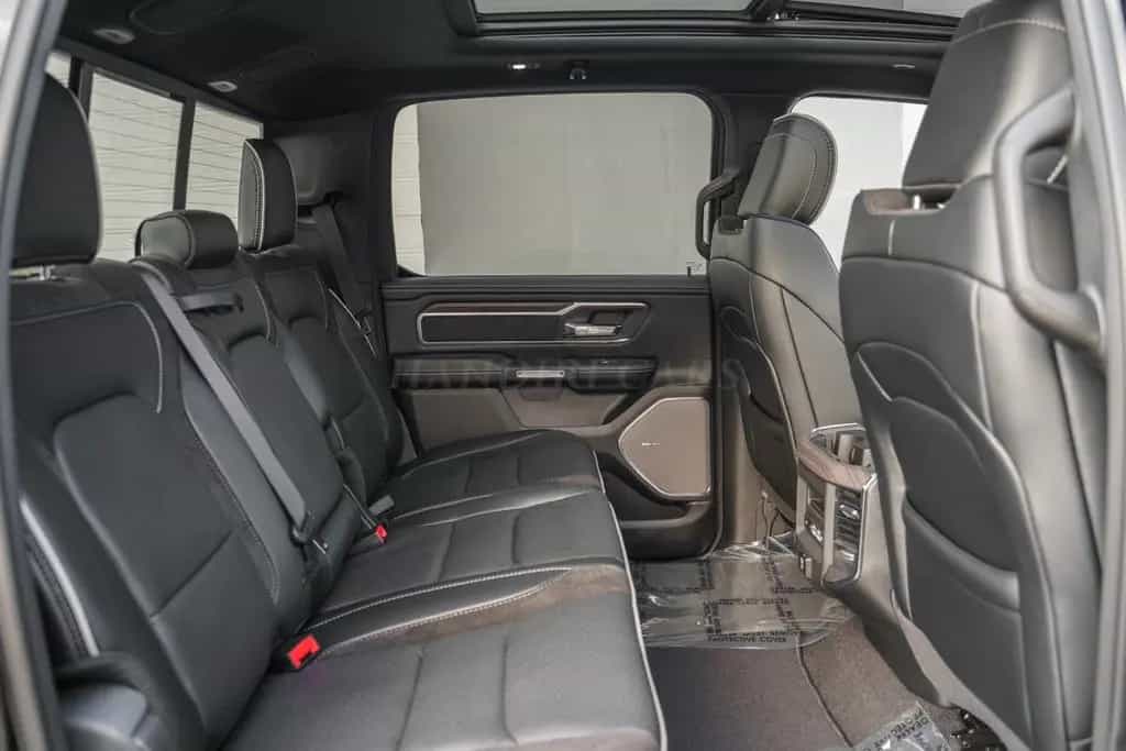 Dodge 2026 RAM 1500 Laramie €64690 +LEVEL 2 EQUIPMENT null-photo-11