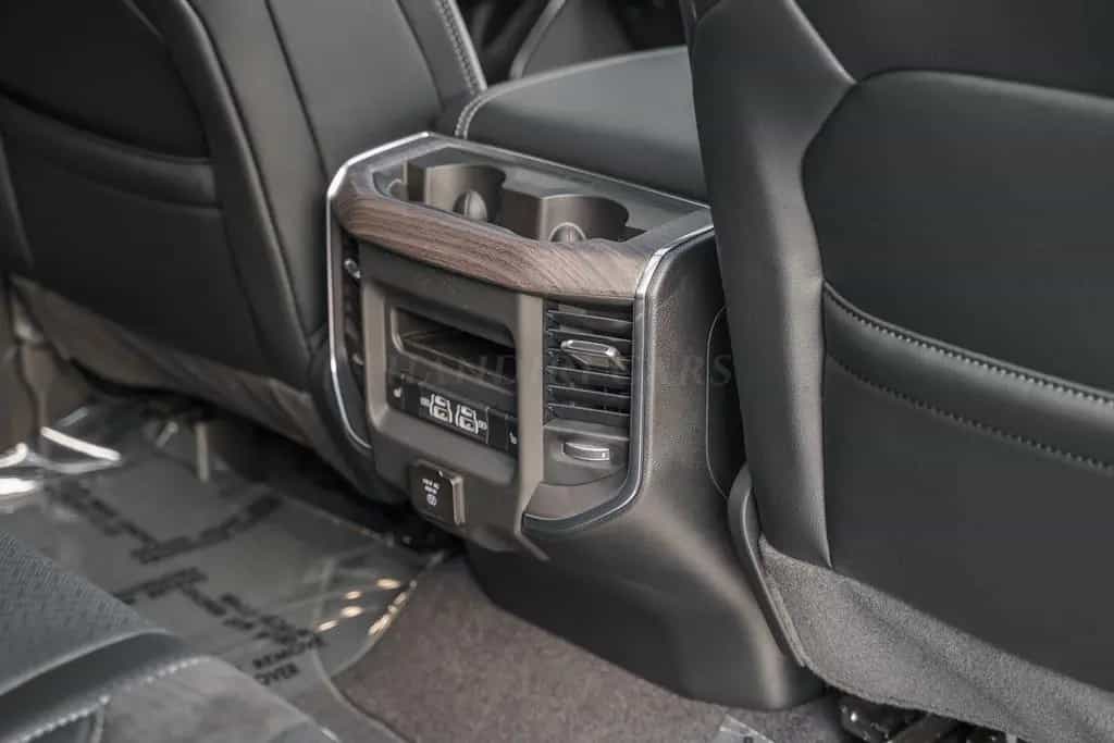 Dodge 2026 RAM 1500 Laramie €64690 +LEVEL 2 EQUIPMENT null-photo-31
