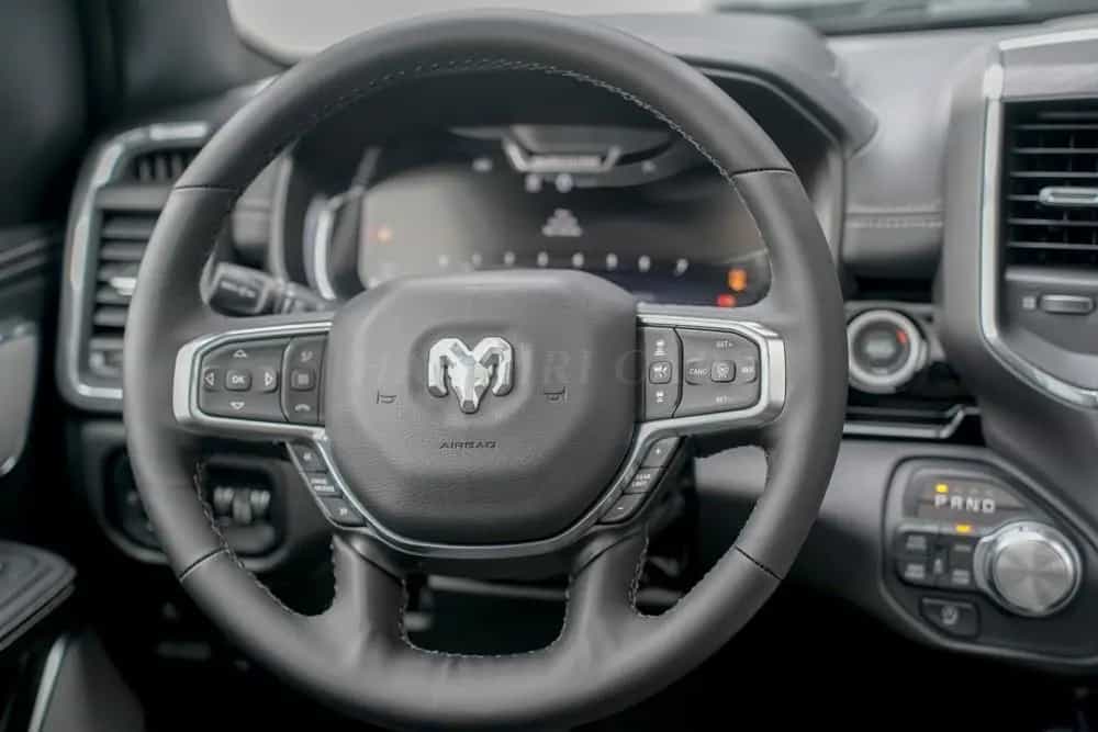 Dodge 2026 RAM 1500 Laramie €68500 +LEVEL 2 EQUIPMENT null-photo-14