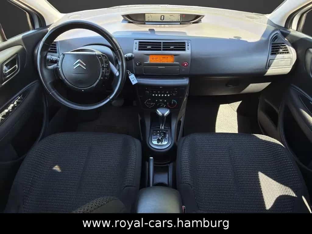 Citroën C4 Lim. VTR Plus KLIMA*TEMPOMAT*AHK*AUTOMATIK* 04/2009-photo-10