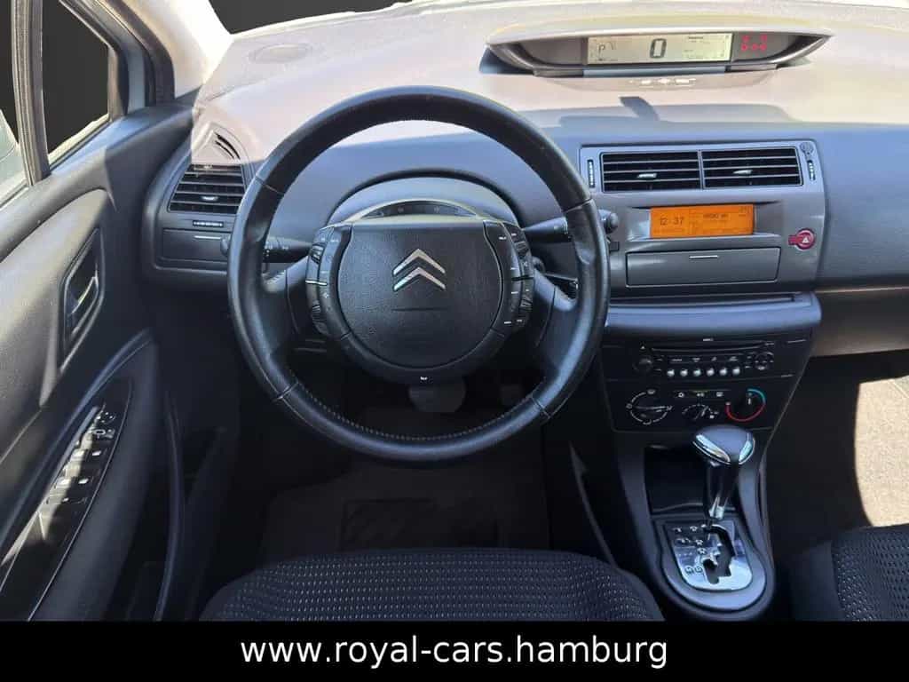 Citroën C4 Lim. VTR Plus KLIMA*TEMPOMAT*AHK*AUTOMATIK* 04/2009-photo-11