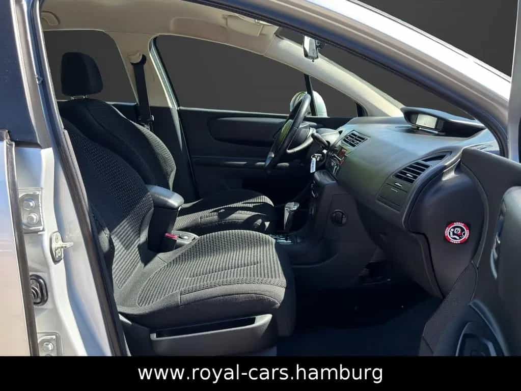 Citroën C4 Lim. VTR Plus KLIMA*TEMPOMAT*AHK*AUTOMATIK* 04/2009-photo-12