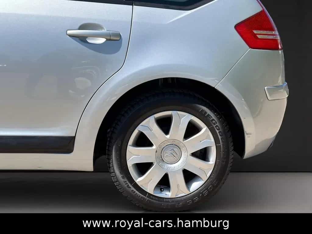 Citroën C4 Lim. VTR Plus KLIMA*TEMPOMAT*AHK*AUTOMATIK* 04/2009-photo-29