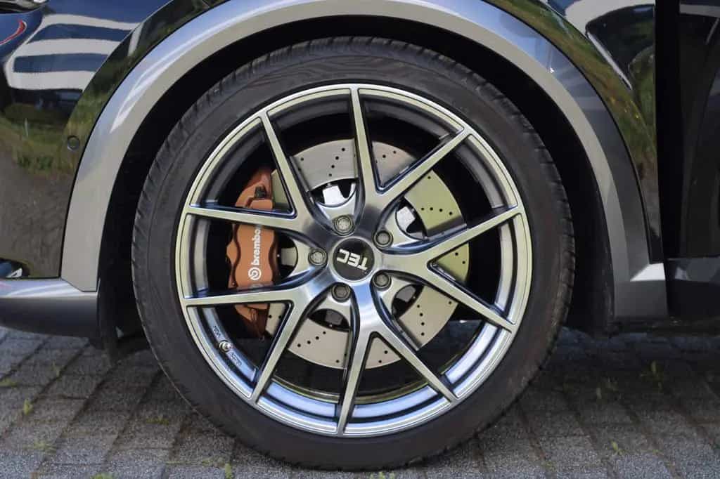 Cupra Formentor VZ 310 PS 2x 20 Brembo H&R-3cm Pano 06/2022-photo-11