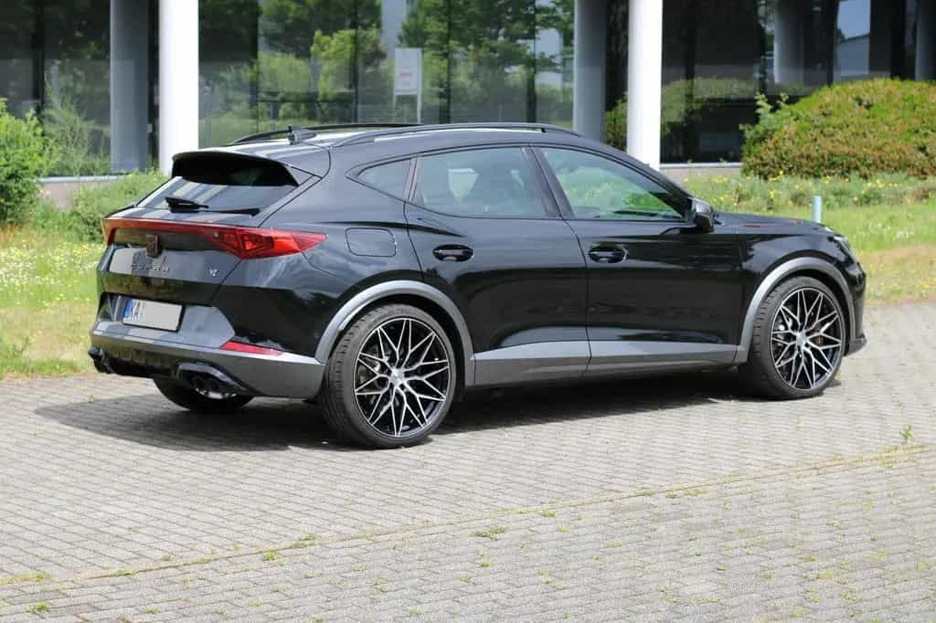 Cupra Formentor VZ 310 PS 2x 20 Brembo H&R-3cm Pano 06/2022-photo-3