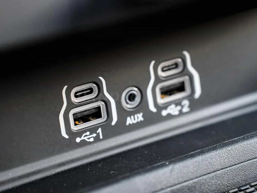 Dodge 2026 RAM 1500 Night !5.7L V8 HEMI! € 63000 null-photo-25