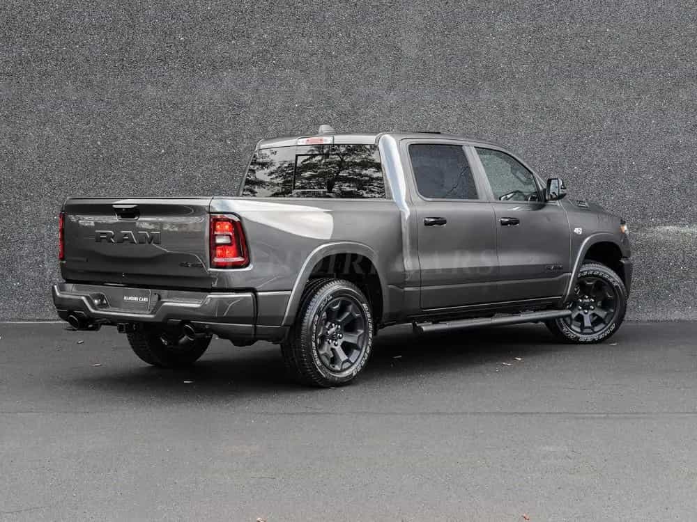 Dodge 2026 RAM 1500 Night !5.7L V8 HEMI! € 63000 null-photo-4