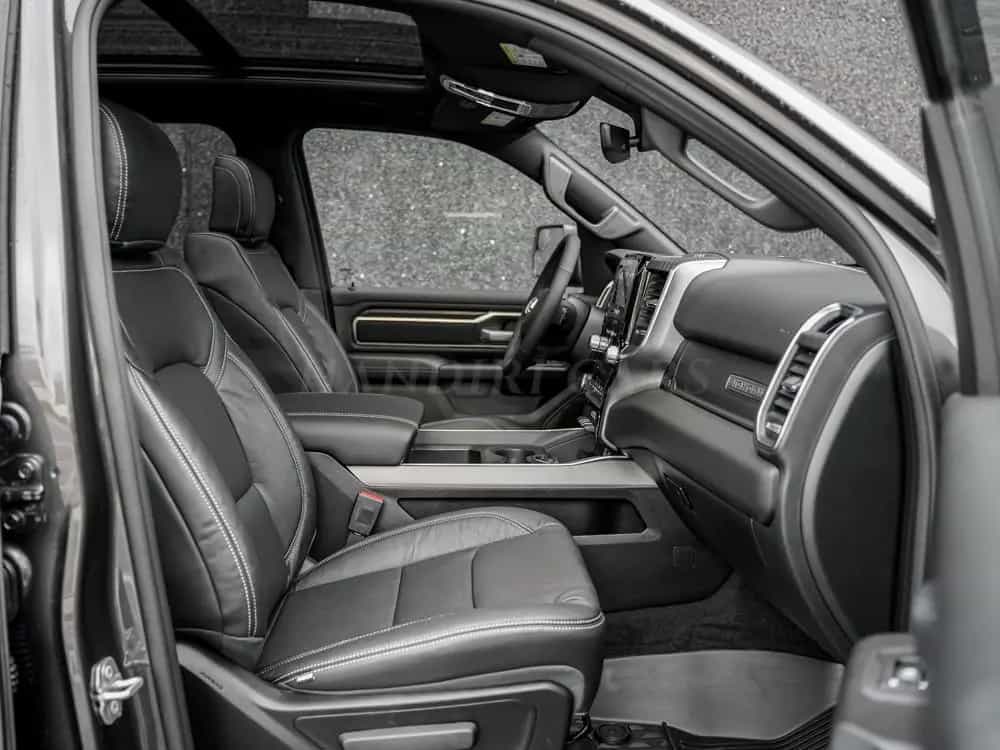 Dodge 2026 RAM 1500 Night !5.7L V8 HEMI! € 63000 null-photo-8