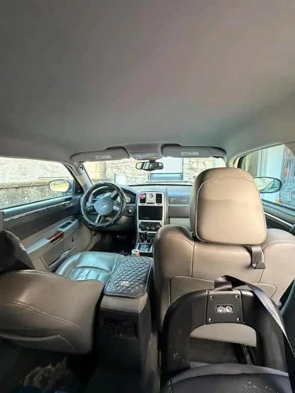 Chrysler 300C V6 250PS TÜV 08/2027 LPG Aut... 12/2004-photo-11