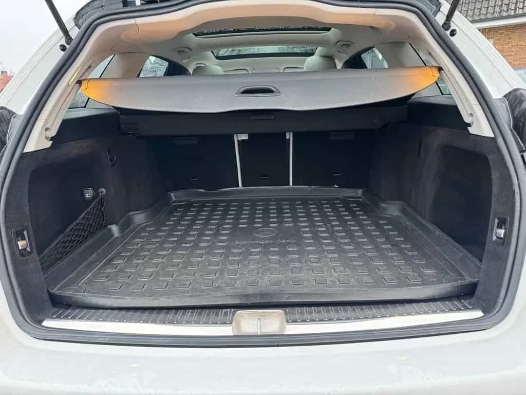 Mercedes-Benz C 200 T CGI/PANO/LEDER/HUD/KAM/AMG 04/2018-photo-16