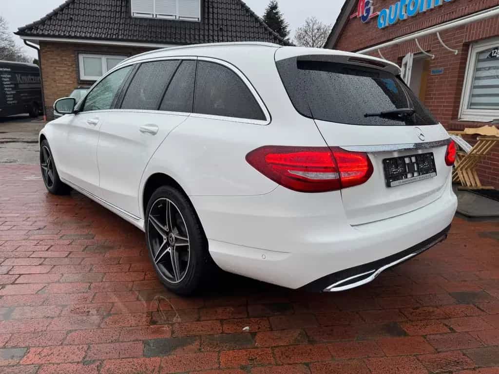 Mercedes-Benz C 200 T CGI/PANO/LEDER/HUD/KAM/AMG 04/2018-photo-2