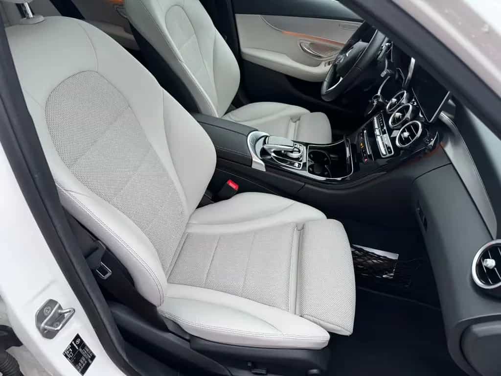 Mercedes-Benz C 200 T CGI/PANO/LEDER/HUD/KAM/AMG 04/2018-photo-22
