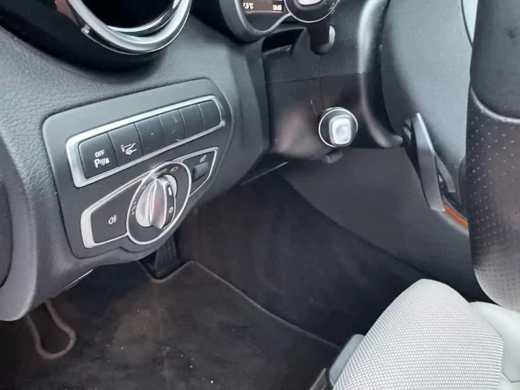 Mercedes-Benz C 200 T CGI/PANO/LEDER/HUD/KAM/AMG 04/2018-photo-28