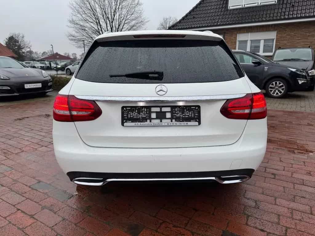 Mercedes-Benz C 200 T CGI/PANO/LEDER/HUD/KAM/AMG 04/2018-photo-3