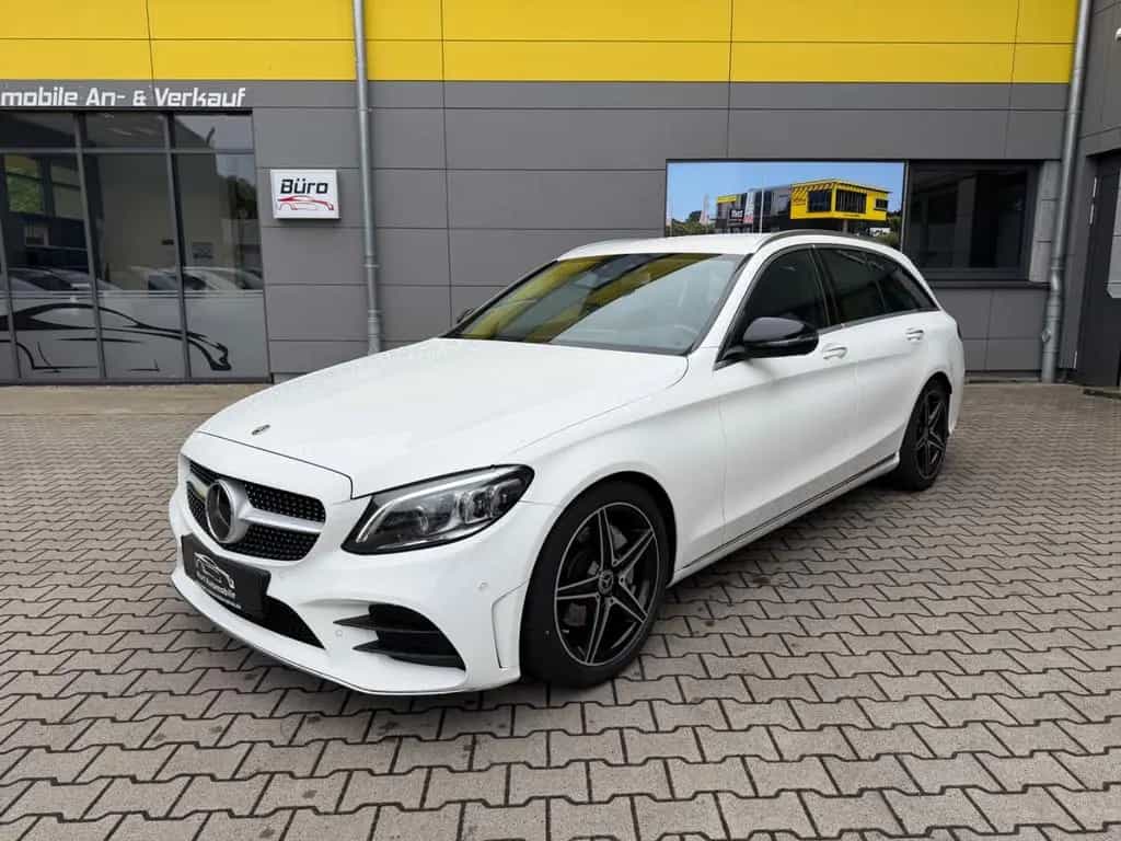Mercedes-Benz C-Class AMG/BURMESTER/NAVI/DIGITALTACHO/LED* 02/2020-photo-1