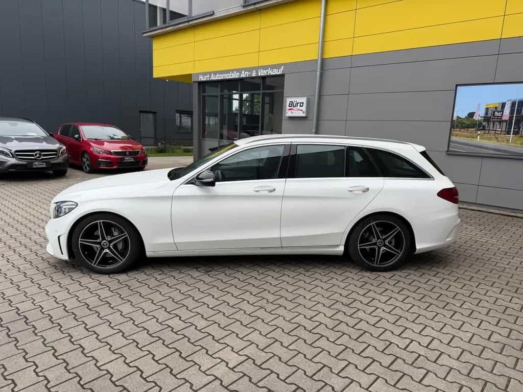 Mercedes-Benz C-Class AMG/BURMESTER/NAVI/DIGITALTACHO/LED* 02/2020-photo-2