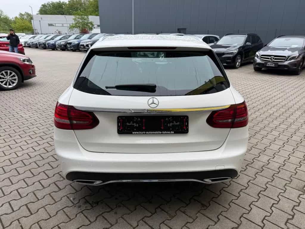 Mercedes-Benz C-Class AMG/BURMESTER/NAVI/DIGITALTACHO/LED* 02/2020-photo-4