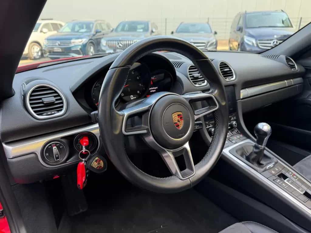 Porsche Boxster718 10/2016-photo-12
