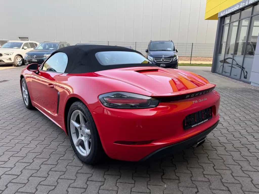 Porsche Boxster718 10/2016-photo-2