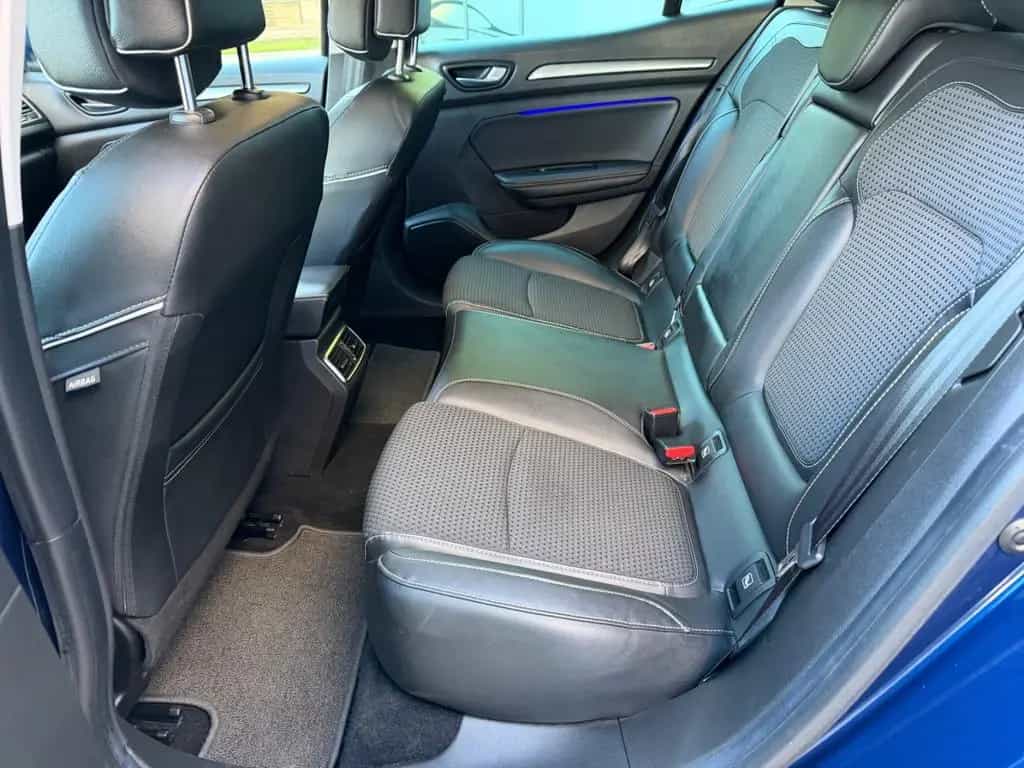 Renault Megane IV Lim. BOSE-Edition/LED/SHZ/KEYLESS 10/2018-photo-18